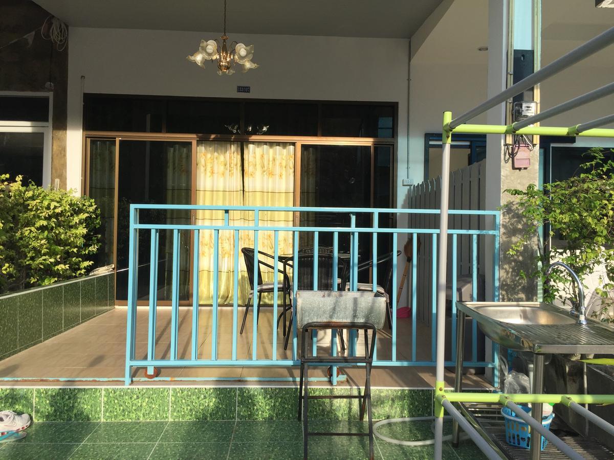 Baan Aomsub Hotel Koh Samet Exterior photo