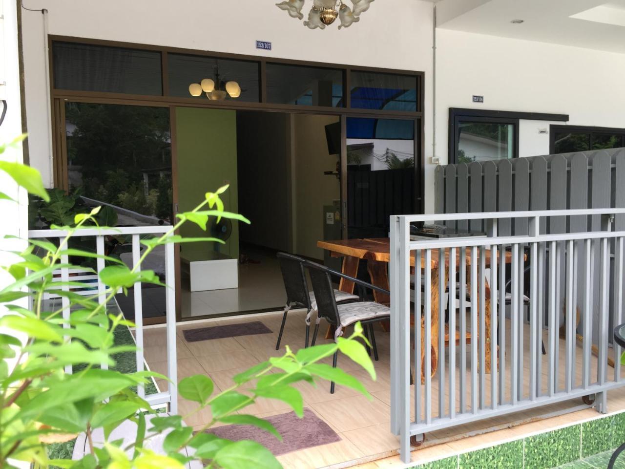 Baan Aomsub Hotel Koh Samet Exterior photo