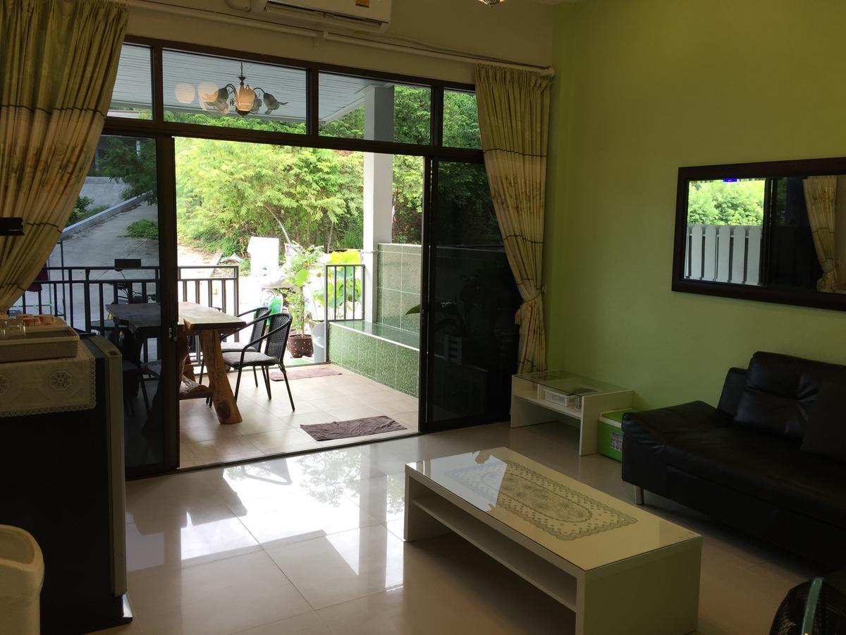 Baan Aomsub Hotel Koh Samet Exterior photo